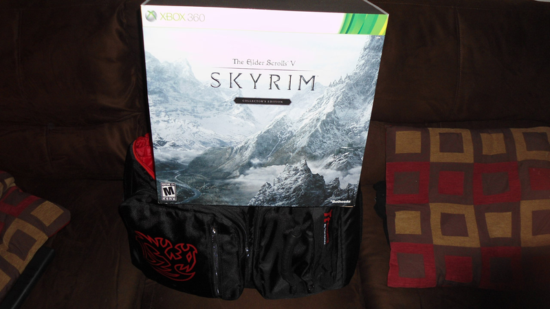 Illustration for article titled Am I Up To Reviewing This Competitive Gaming Bag?